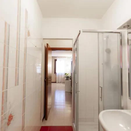 La Casa Gialla דירה *